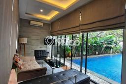 Rumah Luxury Modern Tanpa Renovasi di Kemang Jakarta Selatan Rumah Luxury Modern Tanpa Renovasi di Kemang Jakarta Selatan