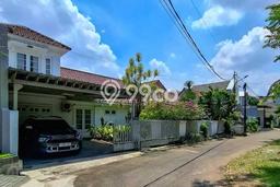 Hunian Mewah LB 400m2 Siap Pakai Desain Elegan di Cipete, Jakarta Selatan Hunian Mewah LB 400m2 Siap Pakai Desain Elegan di Cipete, Jakarta Selatan