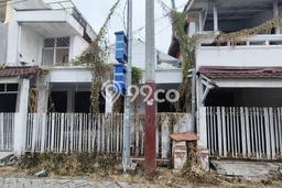 Rumah Modern 5 Kamar LT 165m2 di Mulyosari Rumah Modern 5 Kamar LT 165m2 di Mulyosari