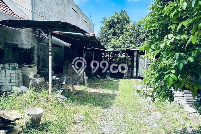 Tanah Kosong Dijual di Surabaya dengan Area 330m2 Tanah Kosong Dijual di Surabaya dengan Area 330m2