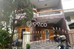 Dijual Rumah 5 Kamar Lokasi Strategis Bagus dan Strategis di Rungkut Dijual Rumah 5 Kamar Lokasi Strategis Bagus dan Strategis di Rungkut