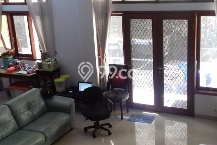 Rumah Mewah Dijual LT 276m2 di Gedangan, Sidoarjo Rumah Mewah Dijual LT 276m2 di Gedangan, Sidoarjo