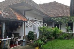 Rumah Eksklusif Siap Huni LT 1026m2 di Riau, Bandung Rumah Eksklusif Siap Huni LT 1026m2 di Riau, Bandung
