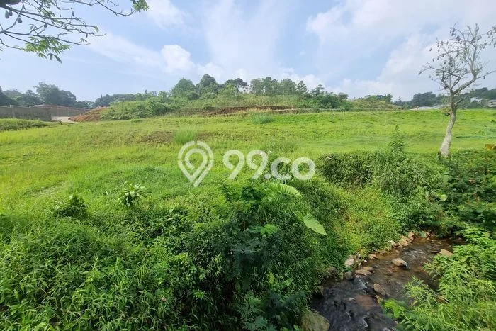 Dijual Tanah di Cisarua Bogor Luas 500m2 SHM Dijual Tanah di Cisarua Bogor Luas 500m2 SHM