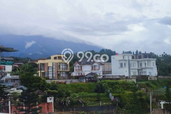 Tanah Area Berkembang di Megamendung, Luas 300m², Cocok untuk Pengembangan Tanah Area Berkembang di Megamendung, Luas 300m², Cocok untuk Pengembangan