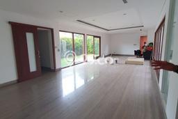 Hunian Mewah LB 640m2 Siap Huni Desain Elegan di Pondok Indah, Jakarta Selatan Hunian Mewah LB 640m2 Siap Huni Desain Elegan di Pondok Indah, Jakarta Selatan