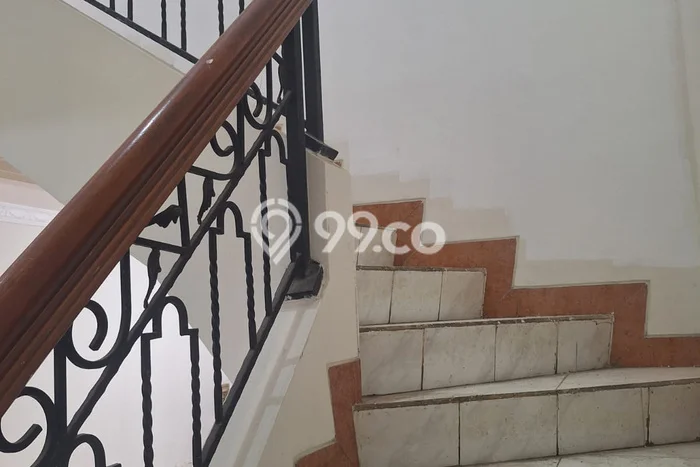 Rumah Minimalis 4 KT LT 108m2 di Taman Surya Rumah Minimalis 4 KT LT 108m2 di Taman Surya