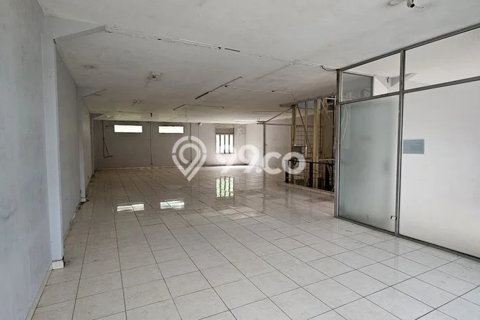 Lokasi terbaik! Rumah siap huni disewakan di Regol LB 500m2 Lokasi terbaik! Rumah siap huni disewakan di Regol LB 500m2