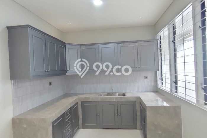 Rumah Modern 3 KT di Taman Holis Indah Bandung Unfurnished Rumah Modern 3 KT di Taman Holis Indah Bandung Unfurnished