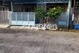 Rumah Modern Cantik 2 Kamar Bisa Langsung Pindah di Kaliwates Rumah Modern Cantik 2 Kamar Bisa Langsung Pindah di Kaliwates