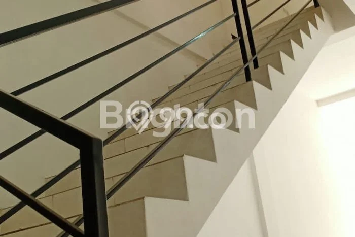 Area Ramai! Ruko Dijual di Sukodono untuk Bisnis Luas Bangunan 70m2 Area Ramai! Ruko Dijual di Sukodono untuk Bisnis Luas Bangunan 70m2