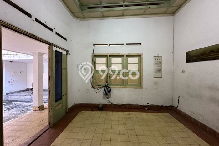 Disewakan Ruko di Pasar Kliwon Solo LT 495m2, LB 495m2 Disewakan Ruko di Pasar Kliwon Solo LT 495m2, LB 495m2