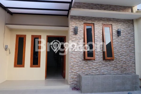 Hunian Nyaman Asri 3 KT Siap Huni di Solo Baru Surakarta Hunian Nyaman Asri 3 KT Siap Huni di Solo Baru Surakarta