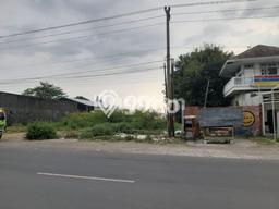 Kavling Tanah Dijual di Colomadu, Solo, Luas 2700m2 Area Strategis Kavling Tanah Dijual di Colomadu, Solo, Luas 2700m2 Area Strategis