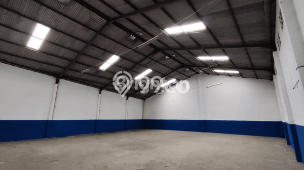 Unit Gudang Disewa Lokasi Jaten, Solo Spesifikasi Luas Bangunan 650m2 Unit Gudang Disewa Lokasi Jaten, Solo Spesifikasi Luas Bangunan 650m2