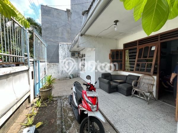 Rumah Modern Minimalis 4 Kamar Siap Huni di Colomadu Rumah Modern Minimalis 4 Kamar Siap Huni di Colomadu