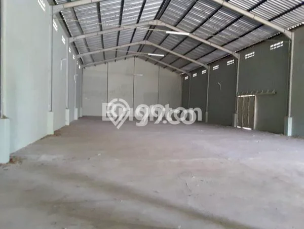 LOKASI STRATEGIS! Gudang For Rent Kawasan Mojosongo, Luas 500m2m², Area Ramai LOKASI STRATEGIS! Gudang For Rent Kawasan Mojosongo, Luas 500m2m², Area Ramai