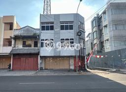 Unit Ruko Disewa Lokasi Laweyan, Solo Spesifikasi Luas Bangunan 480m2 Unit Ruko Disewa Lokasi Laweyan, Solo Spesifikasi Luas Bangunan 480m2