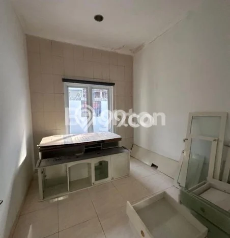 Rumah Bagus Siap Huni Di Solo Baru Luas 200m2 Lokasi Strategis Rumah Bagus Siap Huni Di Solo Baru Luas 200m2 Lokasi Strategis