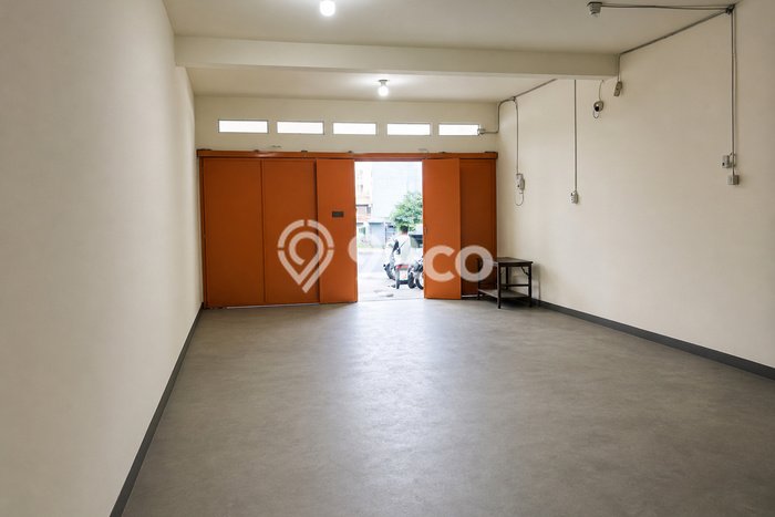 Ruko Disewakan Cepat di Jebres Surakarta LB 500m2 Ruko Disewakan Cepat di Jebres Surakarta LB 500m2