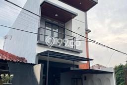 Dijual Rumah Strategis Bagus Punya 4 KT di Jatisampurna Bekasi SHM Dijual Rumah Strategis Bagus Punya 4 KT di Jatisampurna Bekasi SHM