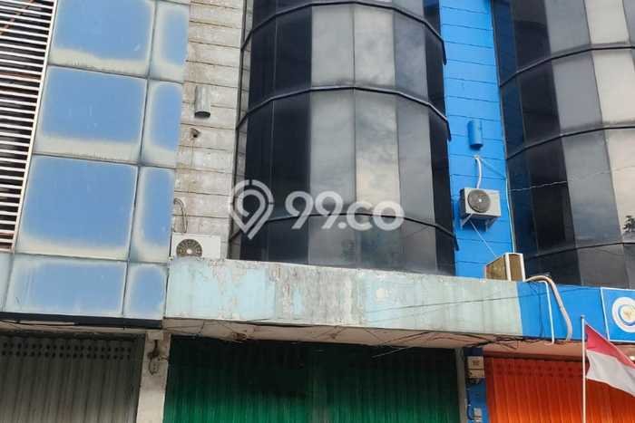 Ruko di Sidoarjo, Luas 330m2m², Area Komersial, Jalan Utama Ruko di Sidoarjo, Luas 330m2m², Area Komersial, Jalan Utama