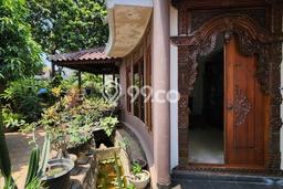Dijual Cepat Rumah 5 KT 4 KM di Kebayoran Lama, Jakarta Selatan Dijual Cepat Rumah 5 KT 4 KM di Kebayoran Lama, Jakarta Selatan