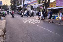 Tanah Dijual Lokasi Strategis di Jakarta Timur dengan Luas 398m2 Tanah Dijual Lokasi Strategis di Jakarta Timur dengan Luas 398m2