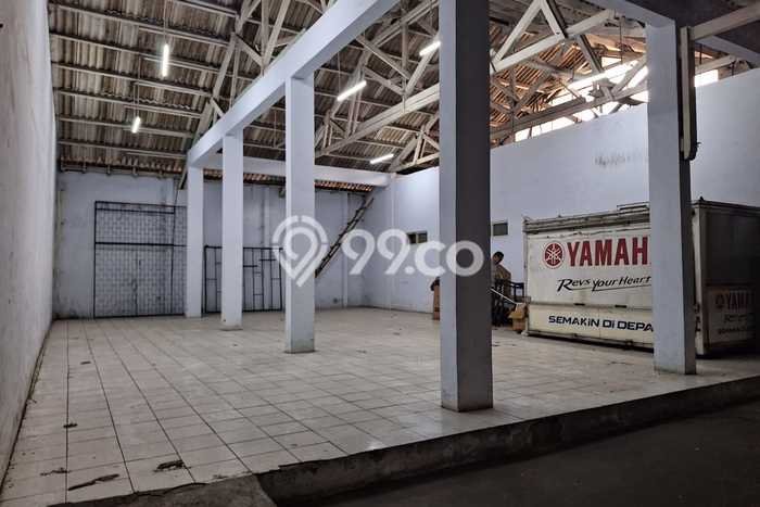 Gudang Bagus Dijual LB 450m2 Lokasi Strategis Bandung Area Cocok untuk Berbisnis Gudang Bagus Dijual LB 450m2 Lokasi Strategis Bandung Area Cocok untuk Berbisnis