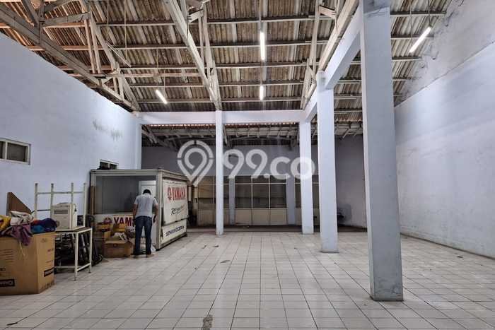Gudang Bagus Dijual LB 450m2 Lokasi Strategis Bandung Area Cocok untuk Berbisnis Gudang Bagus Dijual LB 450m2 Lokasi Strategis Bandung Area Cocok untuk Berbisnis