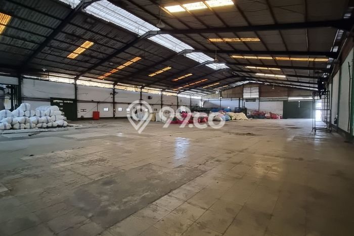 Gudang Area Premium Kawasan , Luas 10000m2m², Jalan Strategis Gudang Area Premium Kawasan , Luas 10000m2m², Jalan Strategis