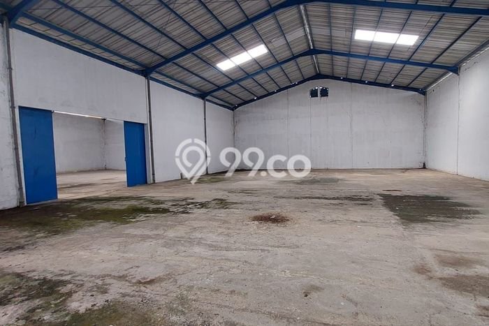 KEUNTUNGAN BERLIPAT! Gudang di Katapang, Luas 998m2m², Area Komersial KEUNTUNGAN BERLIPAT! Gudang di Katapang, Luas 998m2m², Area Komersial