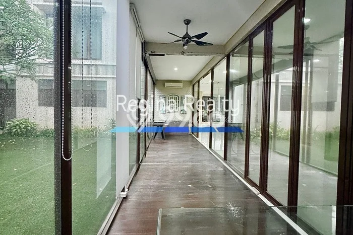 FOR RENT! Komersial di Pondok Indah Cocok untuk Bisnis 110m2 FOR RENT! Komersial di Pondok Indah Cocok untuk Bisnis 110m2