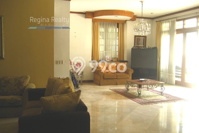 Jual Rumah Mewah Megah Dengan View Eksklusif di Lebak Bulus, Jakarta Selatan Jual Rumah Mewah Megah Dengan View Eksklusif di Lebak Bulus, Jakarta Selatan