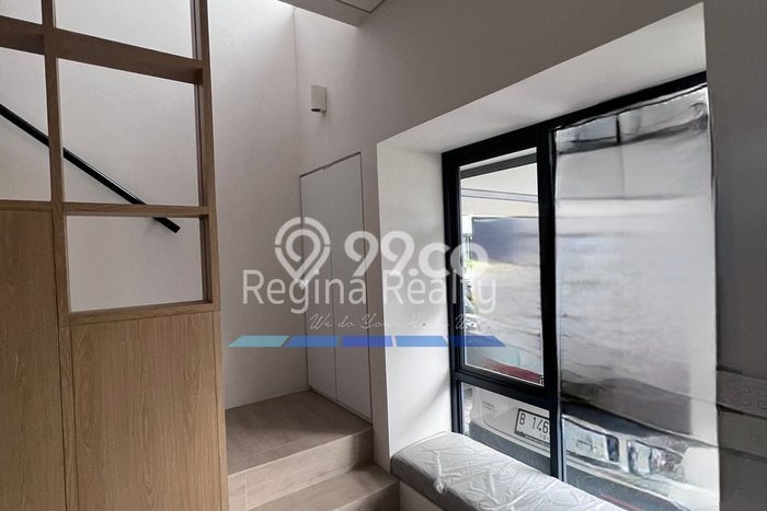 Rumah Minimalis 3 KT di BSD City Tangerang Full Furnished Rumah Minimalis 3 KT di BSD City Tangerang Full Furnished