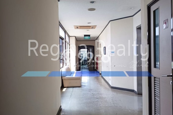 INVESTASI CERDAS! Kantor di Gondangdia, Luas 2351m², Akses Mainroad INVESTASI CERDAS! Kantor di Gondangdia, Luas 2351m², Akses Mainroad