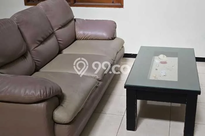 Jarang Ada! Rumah Sewa 2 Kamar Bagus Siap Huni Babatan Jarang Ada! Rumah Sewa 2 Kamar Bagus Siap Huni Babatan
