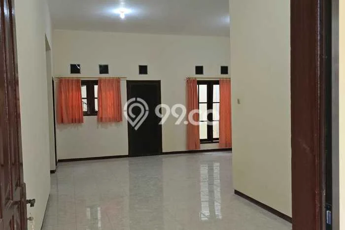 Jarang Ada! Rumah Sewa 2 Kamar Bagus Siap Huni Babatan Jarang Ada! Rumah Sewa 2 Kamar Bagus Siap Huni Babatan