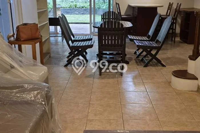 Disewakan segera rumah minimalis strategis 5 Kamar di BSD, Tangerang Selatan Disewakan segera rumah minimalis strategis 5 Kamar di BSD, Tangerang Selatan