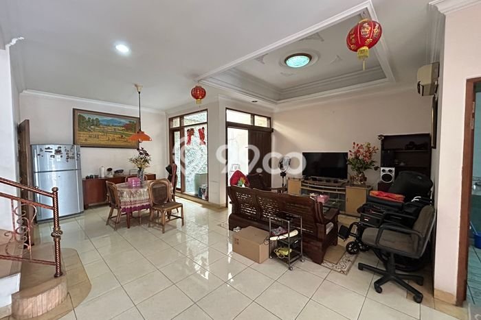 Rumah Luxury Modern Tanpa Renovasi di Tomang Jakarta Barat Rumah Luxury Modern Tanpa Renovasi di Tomang Jakarta Barat