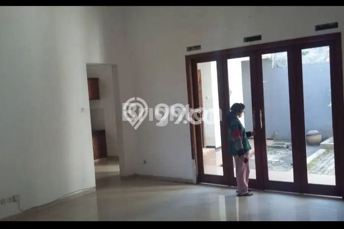 Sewa Rumah Murah di Tidar Malang Punya 5 KT Sewa Rumah Murah di Tidar Malang Punya 5 KT