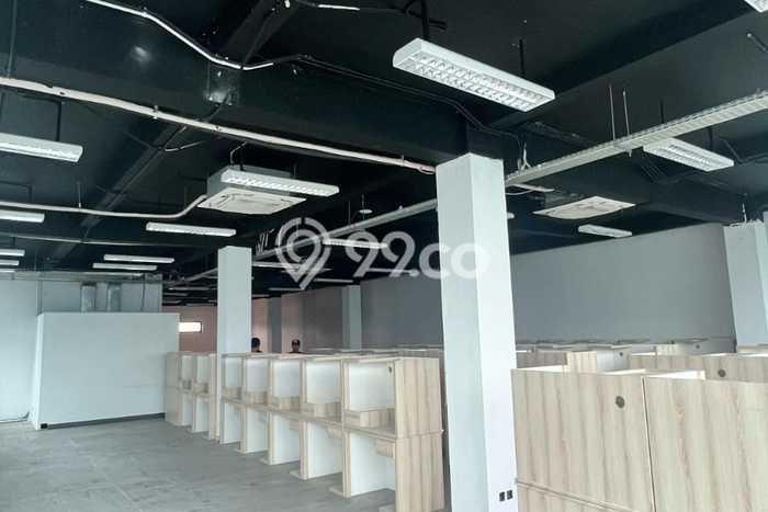 Kantor Bagus LT 863m2 LB 1980m2 Dijual di Kebon Jeruk Jakarta Barat Kantor Bagus LT 863m2 LB 1980m2 Dijual di Kebon Jeruk Jakarta Barat