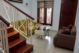 Dijual Rumah Premium dengan Fasilitas Sekitar Lengkap di Kebayoran Lama, Jakarta Selatan Dijual Rumah Premium dengan Fasilitas Sekitar Lengkap di Kebayoran Lama, Jakarta Selatan