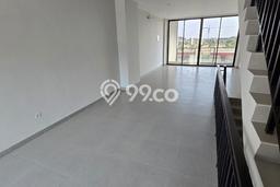 Unit Komersial Disewakan di Jakarta Utara Area Strategis Harga Kompetitif Unit Komersial Disewakan di Jakarta Utara Area Strategis Harga Kompetitif