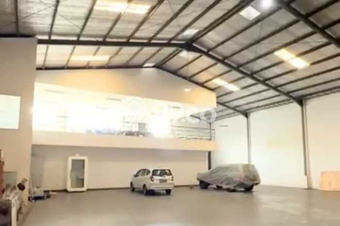Gudang Bagus Dijual LB 2355m2 Lokasi Strategis Bekasi Area Cocok untuk Bisnis Gudang Bagus Dijual LB 2355m2 Lokasi Strategis Bekasi Area Cocok untuk Bisnis