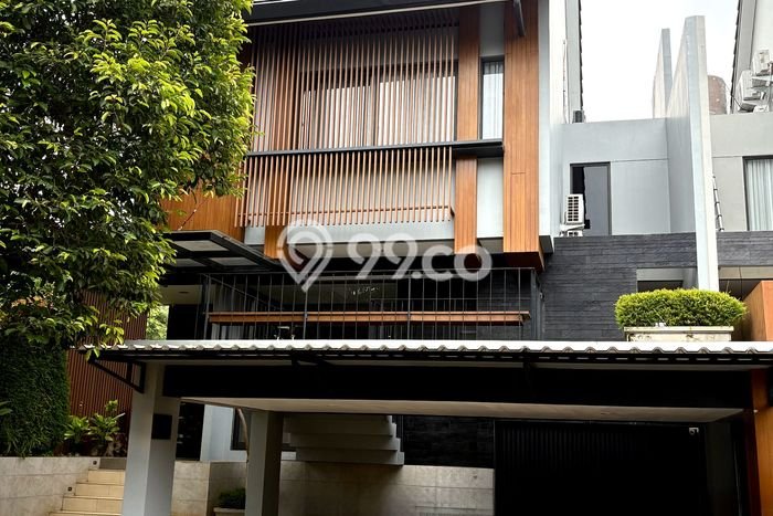 Dijual Rumah Luas Elegan Dengan View Eksklusif di BSD Green Wich, Tangerang Dijual Rumah Luas Elegan Dengan View Eksklusif di BSD Green Wich, Tangerang