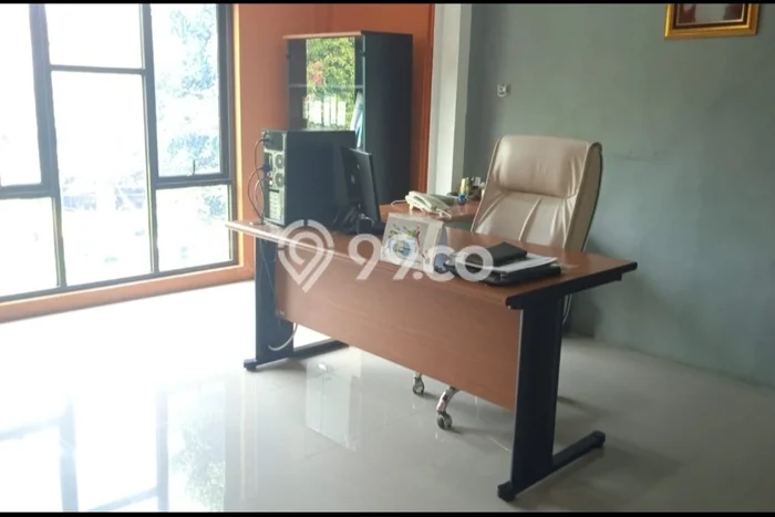 Ruko Dijual di Prime Area Jakarta Timur Luas 200m2 Ruko Dijual di Prime Area Jakarta Timur Luas 200m2
