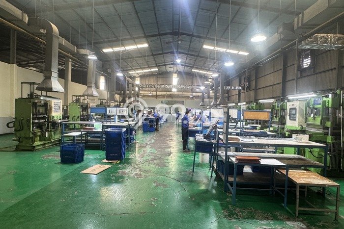 Unit Gudang Dijual di Bekasi LT 4000m2 & LB 2259m2 Unit Gudang Dijual di Bekasi LT 4000m2 & LB 2259m2