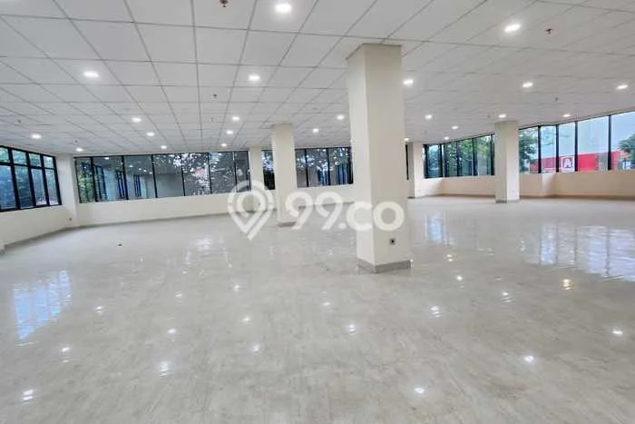 Kantor untuk Disewa di Pusat Jakarta Selatan Luas Bangunan 2700m2 Kantor untuk Disewa di Pusat Jakarta Selatan Luas Bangunan 2700m2