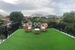 Rumah 5 Kamar Lengkap Disewakan di Menteng Harga Kompetitif Rumah 5 Kamar Lengkap Disewakan di Menteng Harga Kompetitif